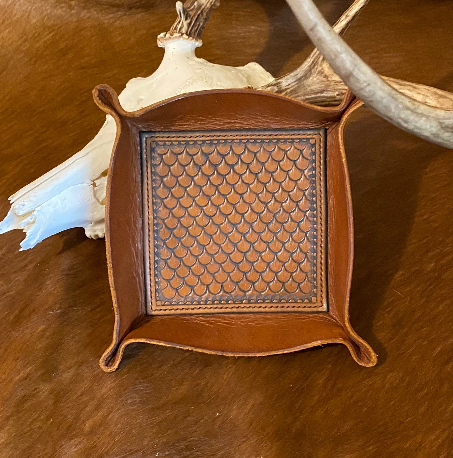 Leather Valet Tray w/Dragon Scales