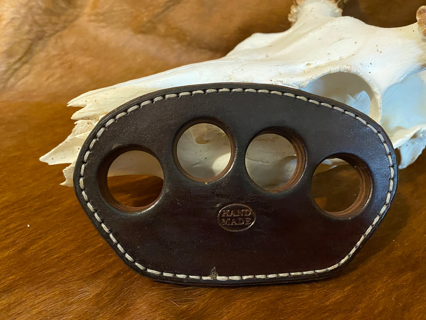 LEATHER KNUCKLES